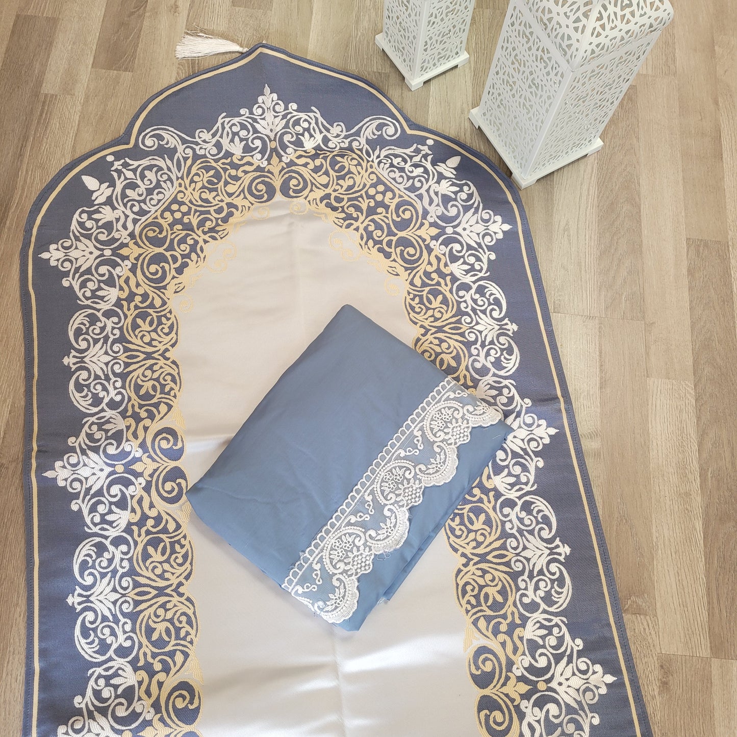 Prayer Set |  Lace Side Open Style Prayer Dress + Prayer Mat